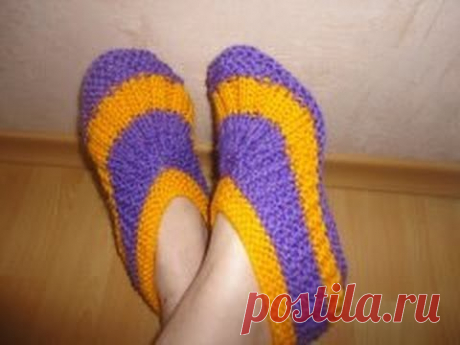 Следки на двух спицах для девочки