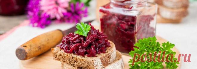 Острый салат из свеклы с чесноком • Рецепт Ароматный и острый закусочный салат из тертой свеклы с чесноком очень вкусный, а готовится быстро и просто.