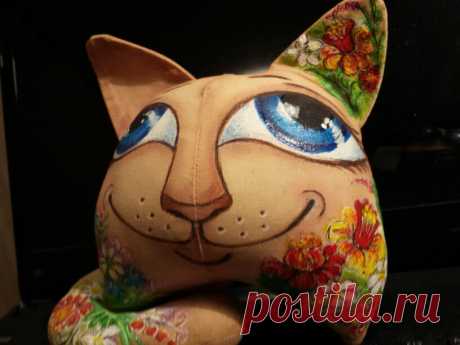 Кот позитив. Интерьерная текстильная игрушка.
