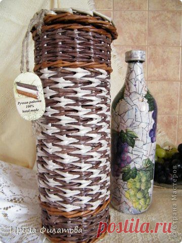 Тубус из бумажной лозы и декупаж винной бутылки