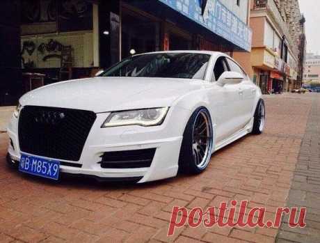 Audi A7 в обвесе Wald Black Bison