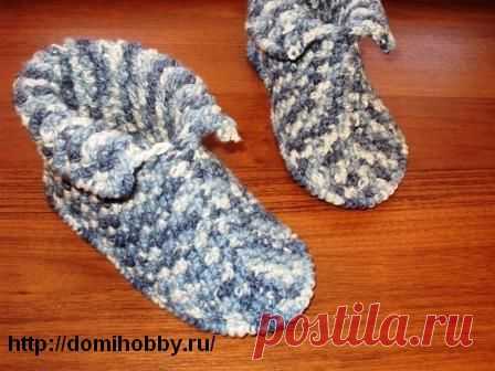 Теплые тапочки крючком
