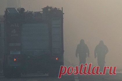 По Киеву прокатилась серия взрывов. На Украине рассказали о первом за 52 дня ракетном ударе по столице. В Киеве утром в субботу, 11 ноября, произошла серия взрывов. Перед этим в столице Украины, а также в Киевской области объявили воздушную тревогу, о чем свидетельствовали данные онлайн-карты Минцифры страны. В администрации уточнили, что по городу был нанесен первый за 52 дня ракетный удар.