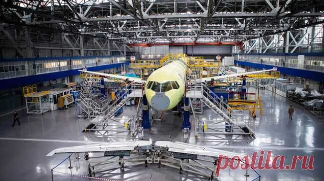 Чемезов рассказал, когда начнется серийное производство МС-21 и SJ-100