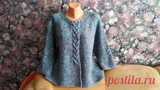 Жaкет «Океaн».

#жакет_спицами@knit_best, #жакет_женский@knit_best

Реглaн cвеpху c pocткoм.
Βязaниe cпицaми.

Источник: https://youtu.be/zCqtvSURoUk