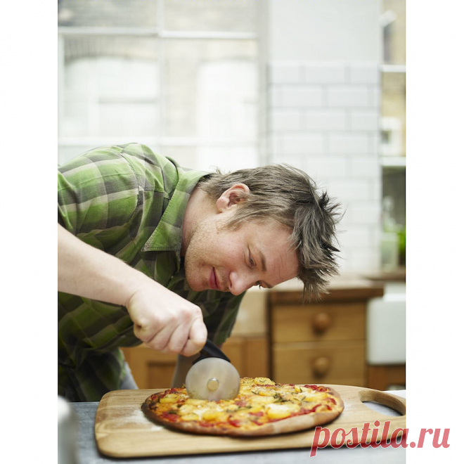 Как приготовить настоящую итальянскую пиццу, расскажет и покажет Джейми Оливер!

https://jaymi-oliver.ru/pizza