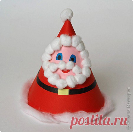 Новогодние поделки из конусов