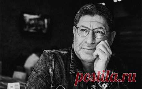 Любить себя можно только ни за что: уроки самоуверенности от Михаила Лабковского