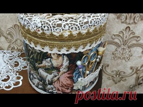 Сделала себе из бумажной коробки..Не выбрасывайте старые бумажные коробки..