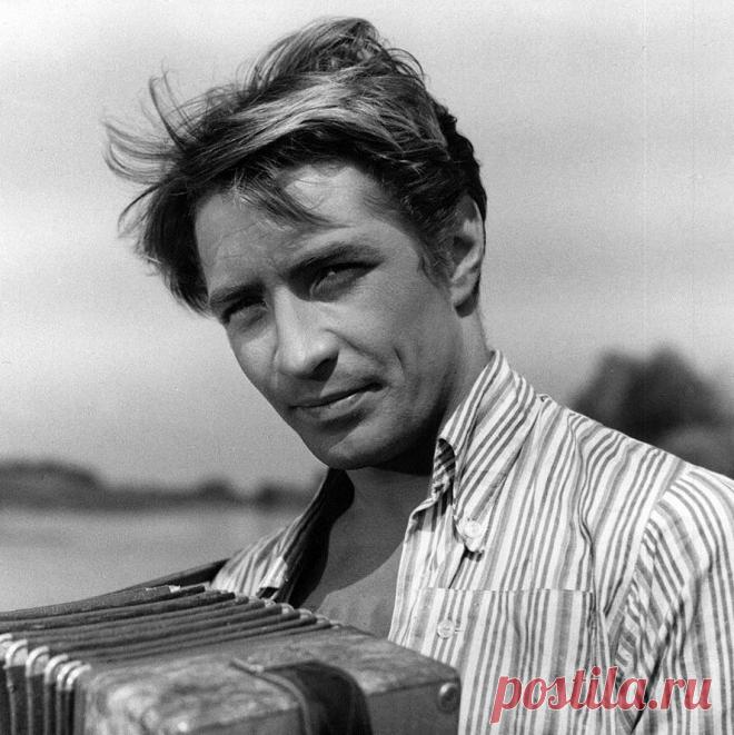 Юрий Каморный