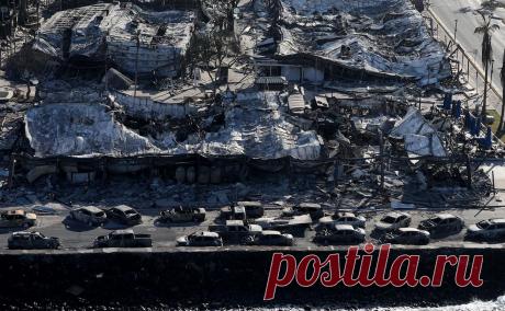 Лесные пожары на Гавайях стали самыми смертоносными в США за сто лет. Число погибших на острове Мауи возросло до 89 человек. Это бедствие унесло больше всего жизней среди всех пожаров, произошедших в США с 1918 года, когда в Миннесоте и Висконсине погибли 453 человека