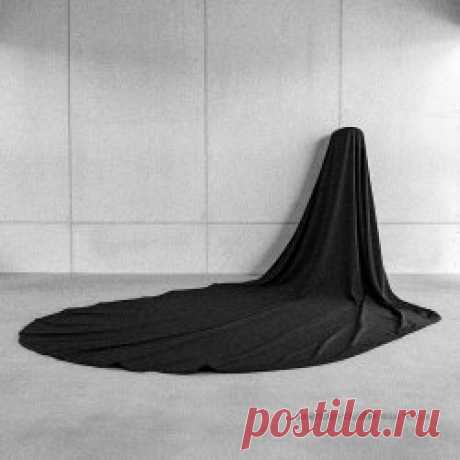 Noire Antidote - Aversion Cluster (ESA Remix) (2025) [Single] Artist: Noire Antidote Album: Aversion Cluster (ESA Remix) Year: 2025 Country: Netherlands Style: Electro-Industrial, IDM