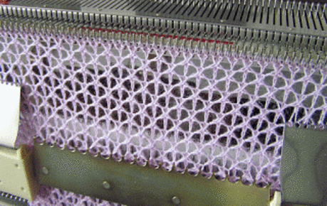 МАШИННОЕ ВЯЗАНИЕ манящие сеточки и к ним образцы перфокарт