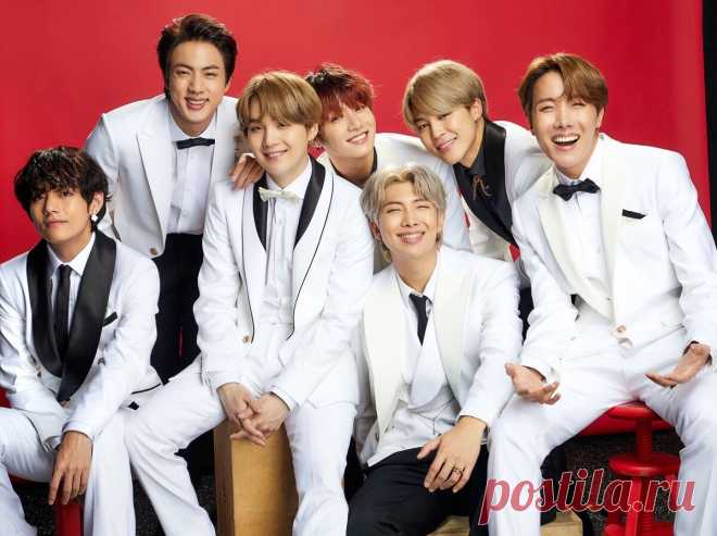 Почему Big Hit не удалось повторить успех BTS с другими бой-бэндами? | Кто твой биас? BTS, ATEEZ, Stray Kids, SEVENTEEN | Дзен