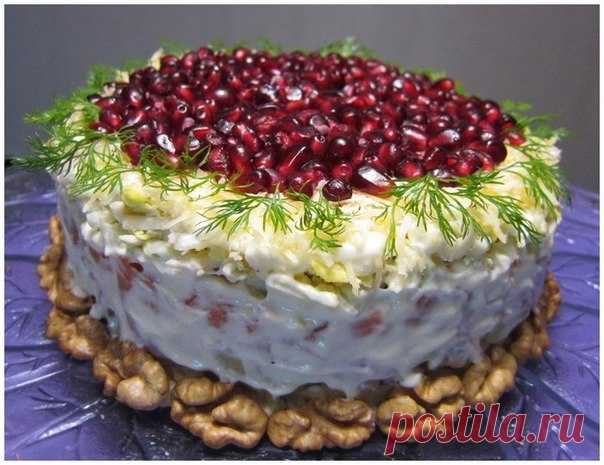 15 невероятно вкусных салатов для праздничного стола - Простые рецепты Овкусе.ру