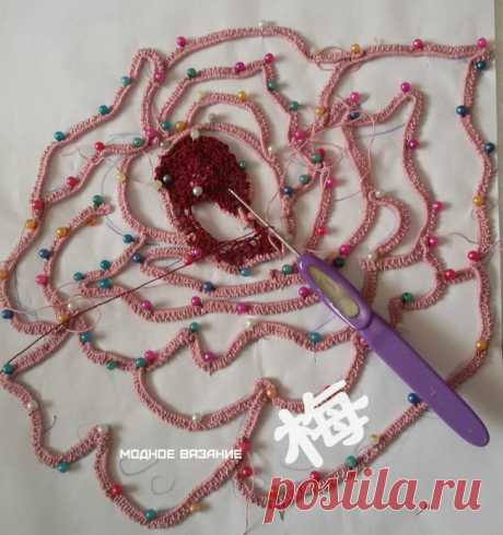 Красивая роза при помощи шнура гусенички - Модное вязание
