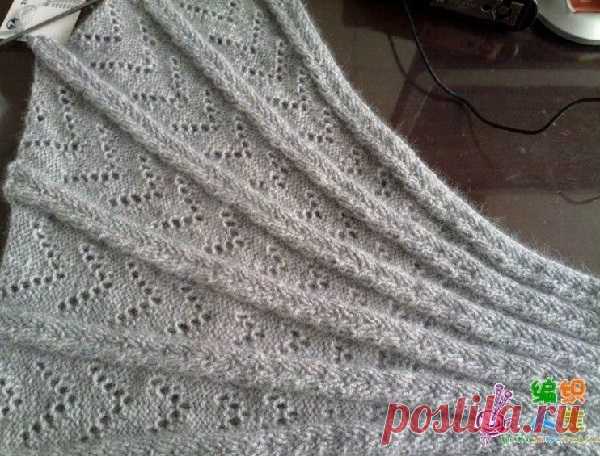 Кофта с запахом спицами