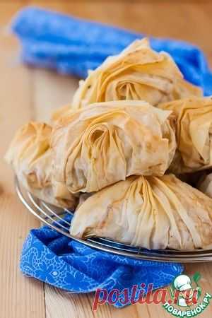 Пирожки "Плиссе" с курицей и шпинатом - кулинарный рецепт