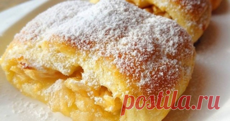 Мягчайшие рулетики с яблоками на скорую руку. 

Долго не черствеют. В их основе – нежное песочное тесто на сметане, которое великолепно дополняет сочная и ароматная начинка из свежих яблок.

Ингредиенты: 
-350 гр. муки 
-200 г.р сливочного масла (маргарина) 
-200 гр. сметаны 
-2 ч.лож. ванильного сахара 
-1 ч.лож. разрыхлителя 

Для приготовления начинки 
-4-5 яблок (средних) 
-150 г. сахара (по вкусу) 
-2 ст.л. лимонного сока 
-цедра лимона (корица, изюм и пр.) по желанию...