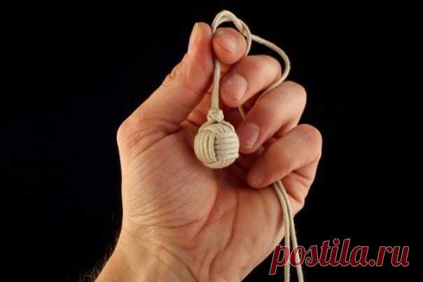Плетение декоративного узла «Обезьяний Кулак» - -