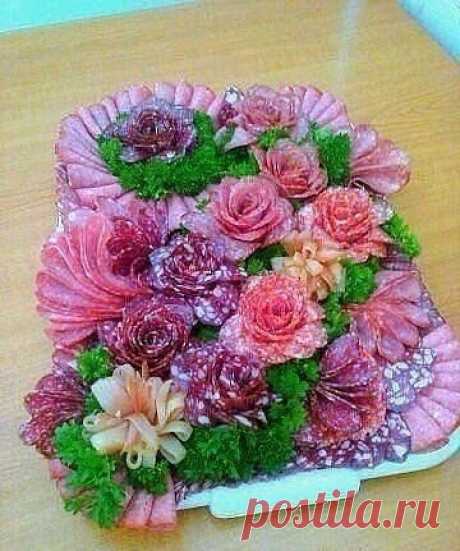 Колбасная клумба