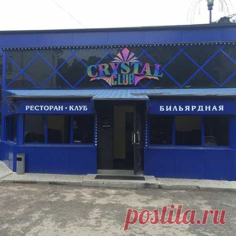 (1) Facebook