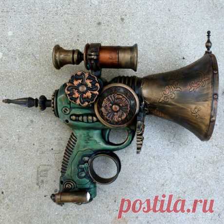 (171) Steampunk cyber Victorian sci-fi pirate GUN---ZOMBIE killer- Starship Vampire pirate