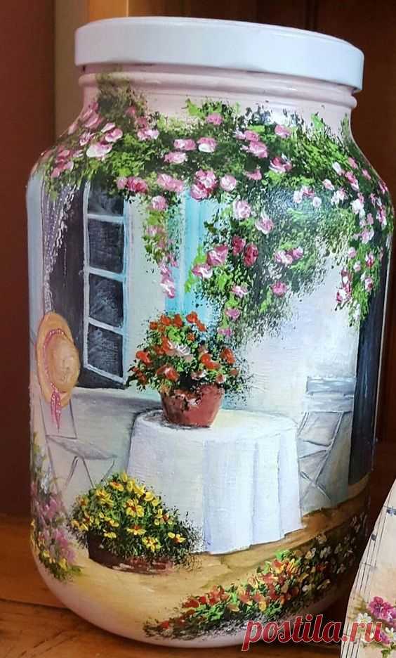 (55) Pinterest - “This is breathtaking! Seriously, I just gasped!” said a reader when she saw the incredible countertop idea: | painted jars