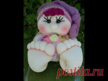 tutorial pies muñeco soft ,manualilolis,video-10