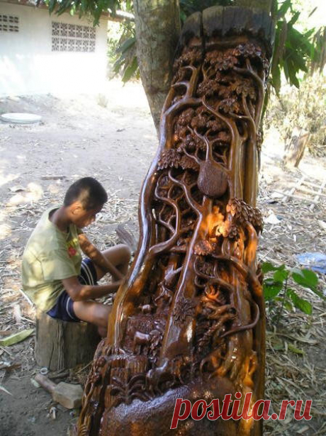 Saturday morning and browsing wood carving | That Creative Feeling
