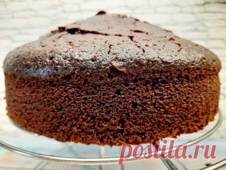 Почему на бисквите возникает холмик❓ | 🍰Пирогеево | Яндекс Дзен