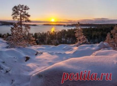 Морозный закат Ладожского озера.