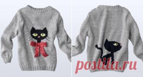 Пуловер с черной кошкой.