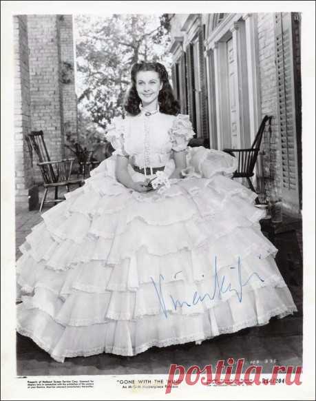 Vivien Leigh Signed Movie Promo Movies