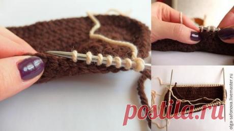 Вяжем детские тапочки "Скандинавские сказки"  
Мастер-класс от Ольги Сафоновой
   
Пряжа:  
Candy от Vita (100 гр 178 метров) коричневого, бежевого и белого цветов , примерно по 80 гр каждого цвета (это на комплект шапка+тапочки).  
Инструменты:
1. Крючок №2.
2. Спицы чулочные № 2,5.
3. Описание. Тапочки по подошве на ножку 15 см.
 
Шаг №1. Подошва.
Инструменты: крючок №2.
 
1 ряд. Коричневой нитью набрать 23 воздушные петли (в.п.) + 2 петли подъема (п.п.).
2 ряд. В 3-ю пе...