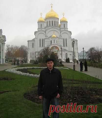 Вечерняя Москва - Владимир Путин наградил командира экипажа Су-24 Звездой Героя России посмертно