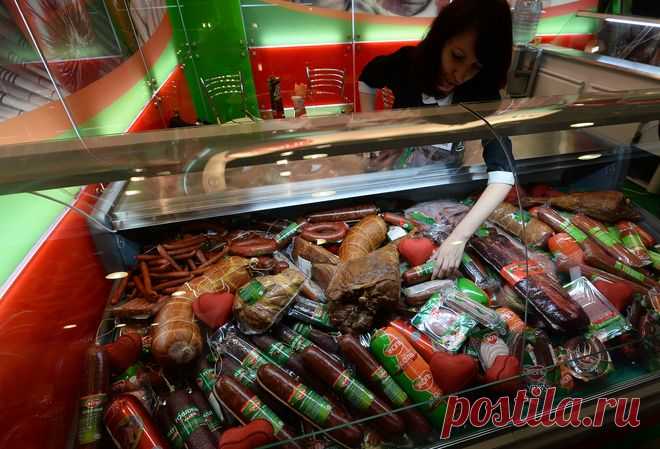 Таможня пояснила условия продажи санкционных продуктов через Интернет - Первый по срочным новостям — LIFE | NEWS