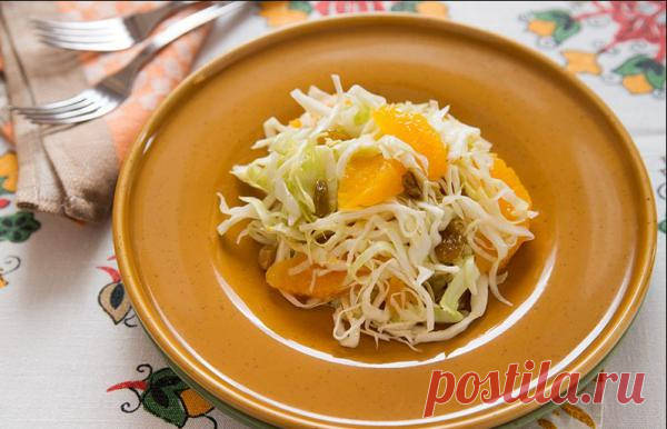 Марокканский салат из капусты c апельсинами.