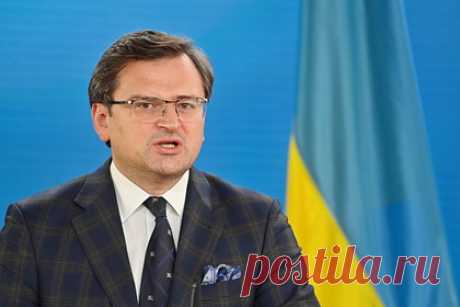 На Украине озвучили дальнейшие действия властей по делу Саакашвили. Министр иностранных дел (МИД) Украины Дмитрий Кулеба сообщил, что Киев оказывает бывшему президенту Грузии Михаилу Саакашвили, который находится в тюрьме в Рустави, всю необходимую консульскую поддержку. Он также рассказал про механизмы взаимодействия украинского посольства с грузинскими властями.