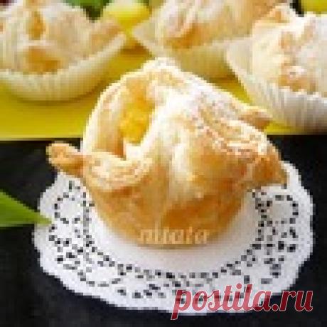Слойки с яблоком и пудингом – кулинарный рецепт