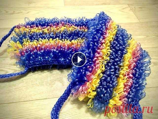Пышная двойная мочалка крючком/Lush double crochet washcloth В этом видео вяжем большую двойную мочалку из ярких ниток вытянутыми петлями. Можно было, конечно, связать и поменьше, но у меня получилась большая то...