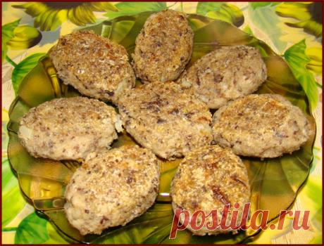 Студенческие котлетки (из рыбных консерв).