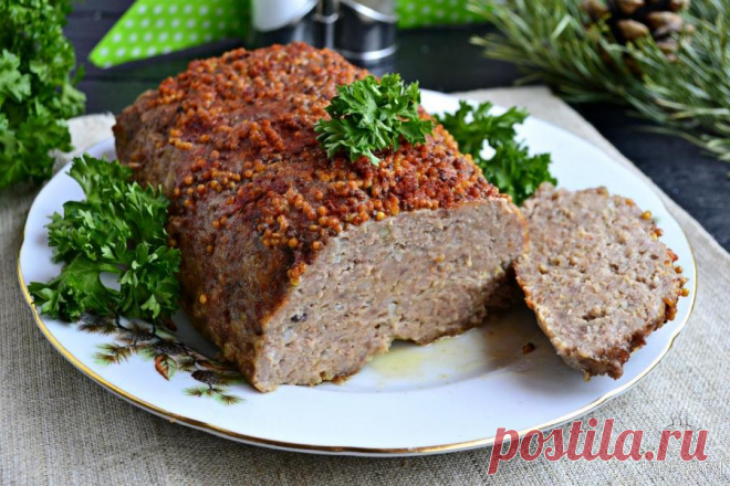 Мясной хлеб в духовке Мясной хлеб или хлебец на самом деле - это колбасное изделие, которое можно встретить в магазинах, представляющее собой вид буханки хлеба. В домашних условиях можно приготовить вкуснейший мясной хлеб, который конечно будет отличаться от магазинного, но вкус у него - потрясающий. Хлебец можно запечь, как в форме, так и без нее. Готовится эта закуска из двух видов фарша, употреблять ее можно и в теплом, и в охлажденном виде. Хлебец получается не только ...