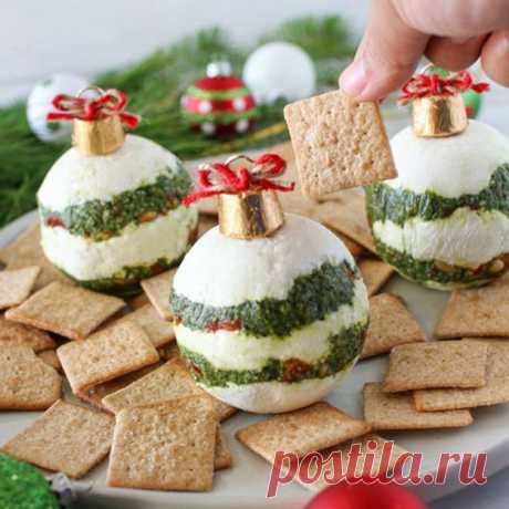 3 простых, нарядных и вкусных рецепта на #новогодний_стол
- #Салат-торт с рыбой на новогодний стол
- #Новогоднее_меню: #закуска из сыра
- Вкуснейшие роллы с лососем — на закуску на новогодний стол

https://larissa-moor.de/novogodnee-menyu-salaty-i-zakuski-gotovim-prosto-i-vkusno/