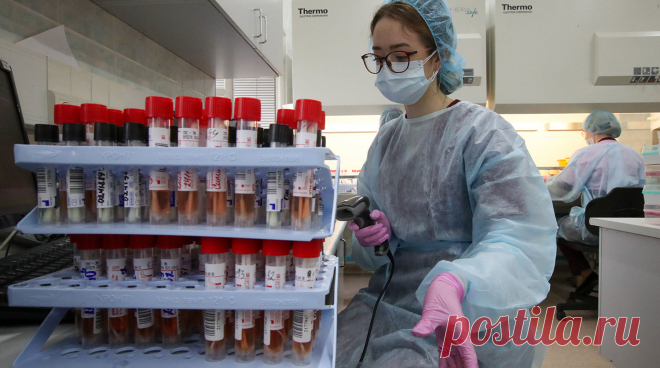 Врач сравнил иммунитет к коронавирусу после болезни и вакцинации - Газета.Ru
