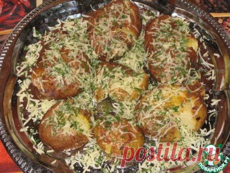 "Шмякнутая" картошка - хоть и шмякнутая, но такая красивая...и вкусная... .