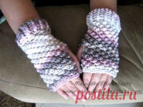 Raspberry Stitch Finger less Gloves - Crochet Tutorial