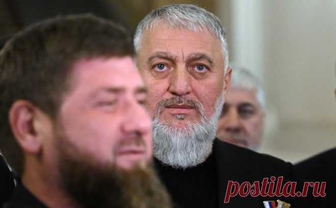 Кадыров обвинил силовиков в провокации после рейда в Котельниках. Кадыров осудил действия силовиков, сорвавших намаз в молельном доме в Котельниках, и поручил заняться вопросом Делимханову. В СПЧ поясняли, что молельный дом в жилом доме находится не может