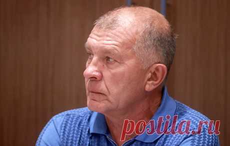 Президент футбольного клуба &quot;Урал&quot; Иванов не считает смену главного тренера ошибкой. 15 августа главным тренером &quot;Урала&quot; был назначен Виктор Гончаренко, первый матч которого после возвращения в команду закончился поражением от &quot;Пари НН&quot;