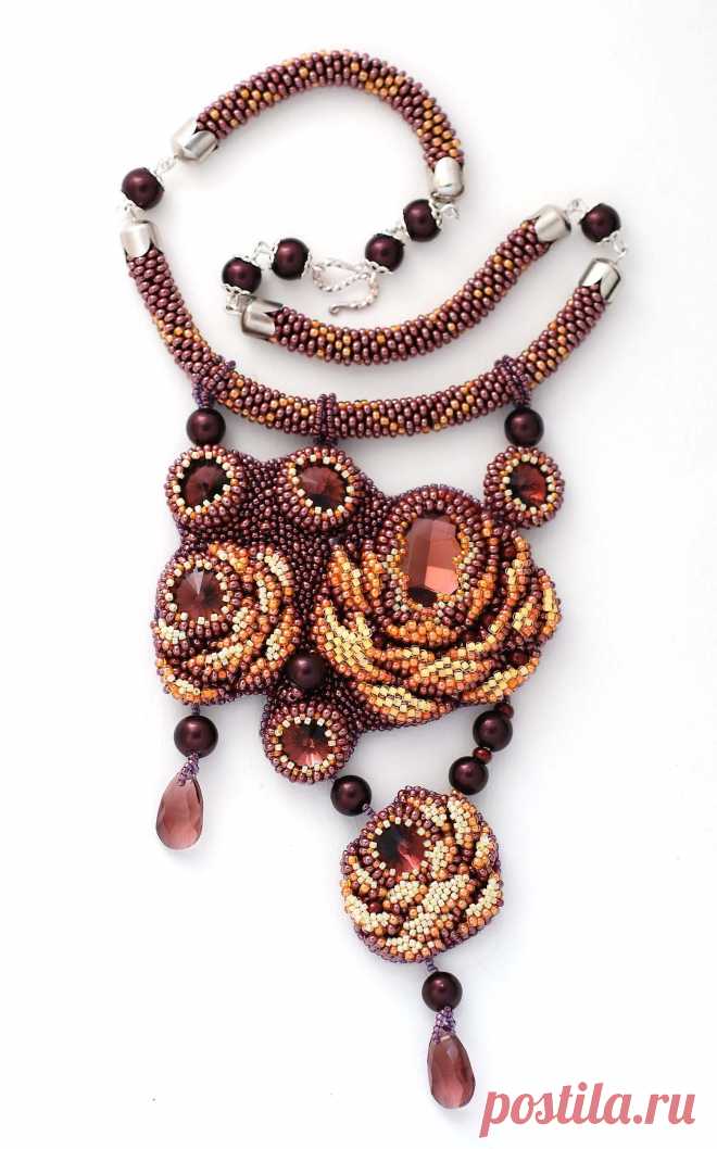 Fashion Coloworks 2015 Beading Contest :: Display Entry
